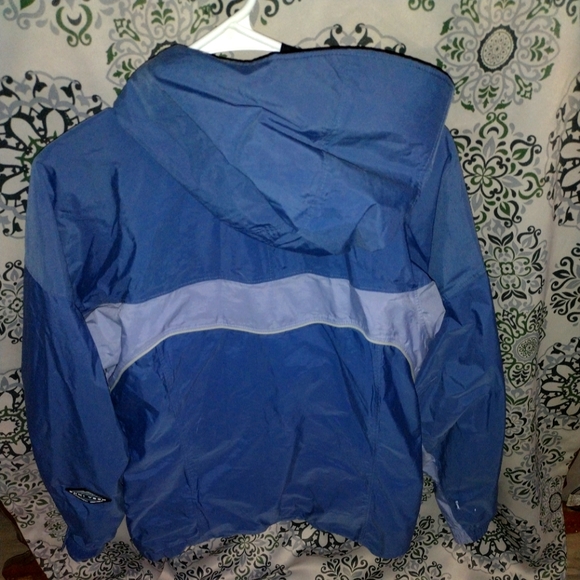 Women's Columbia rain jacket - Picture 2 of 3